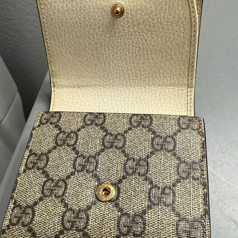 Authentic Gucci Marmont Compact Wallet - Picture 3 of 8
